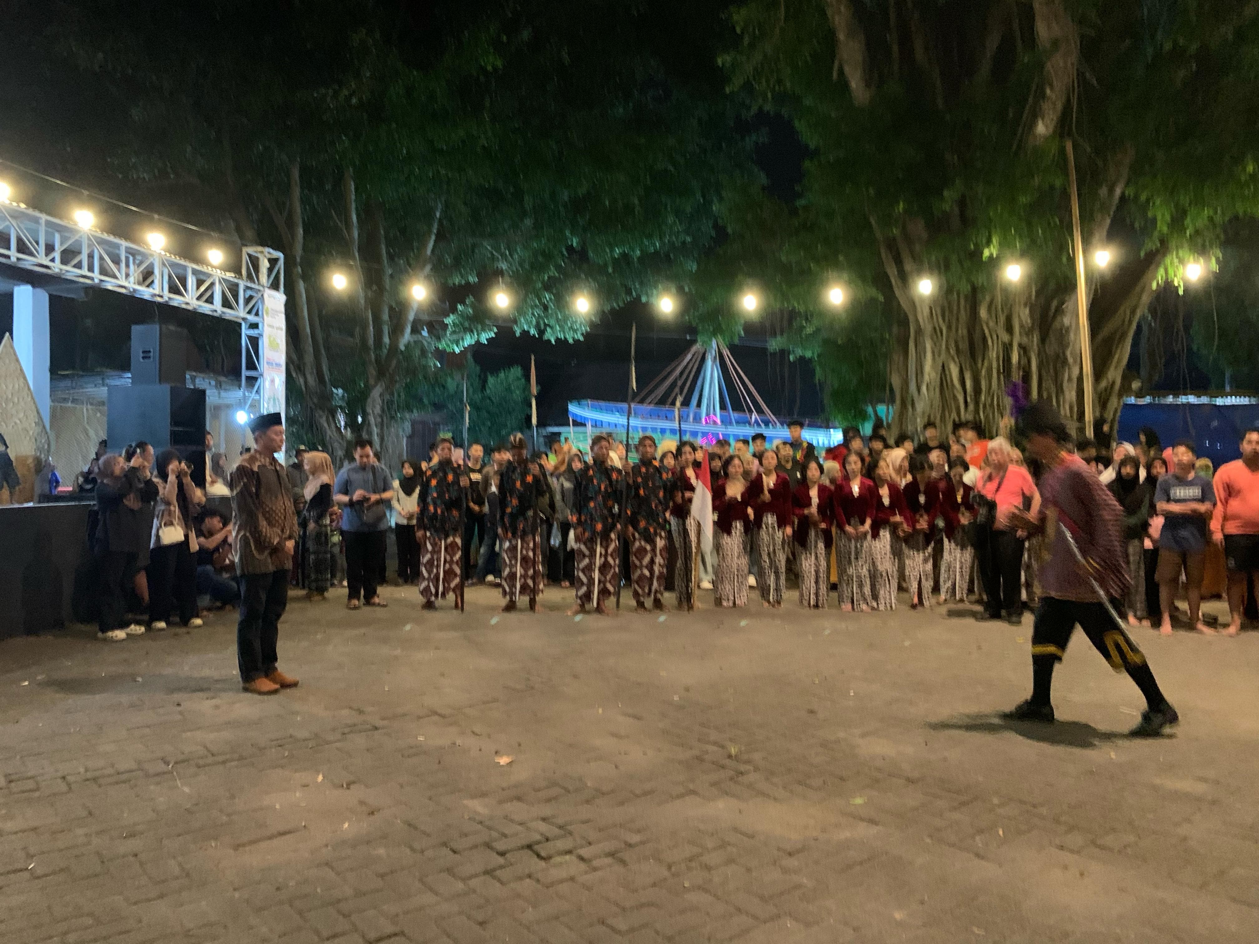 Grebeg Bakdho Kupat: Tradisi Lebaran Sarat Makna di Ringinharjo